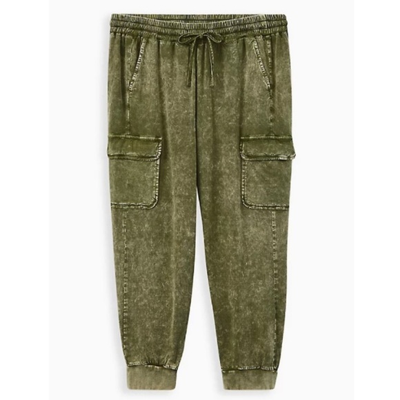 NWT Torrid Relaxed Fit Drawstring Cargo Pocket Joggers In Stretch In Green - Picture 2 of 9
